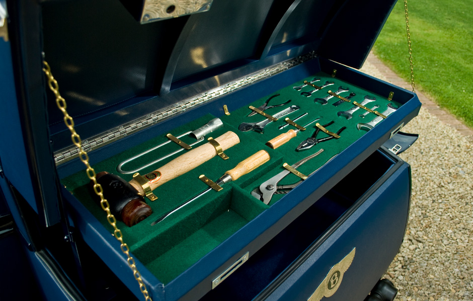 B Special Blue Train image 11
